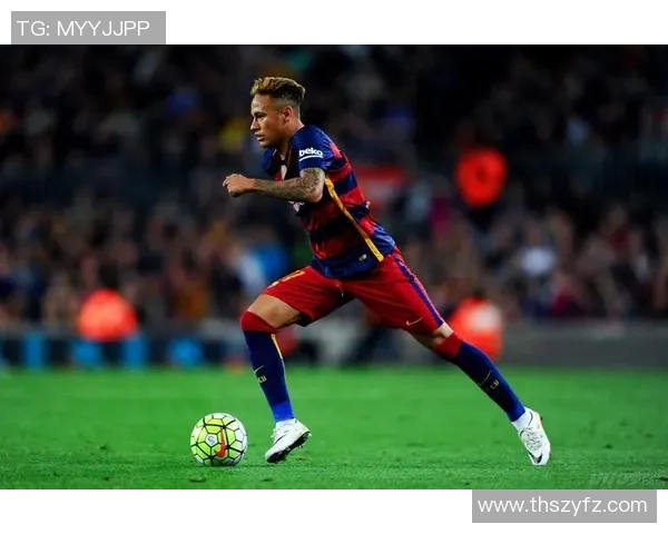 内马尔:足球场上的风云人物与时尚偶像的完美结合 内马尔:足球场上的风云人物与时尚偶像的完美结合