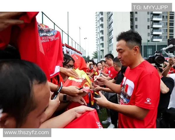 广州足球队战术变革的成败得失分析与未来展望 广州足球队战术变革的成败得失分析与未来展望