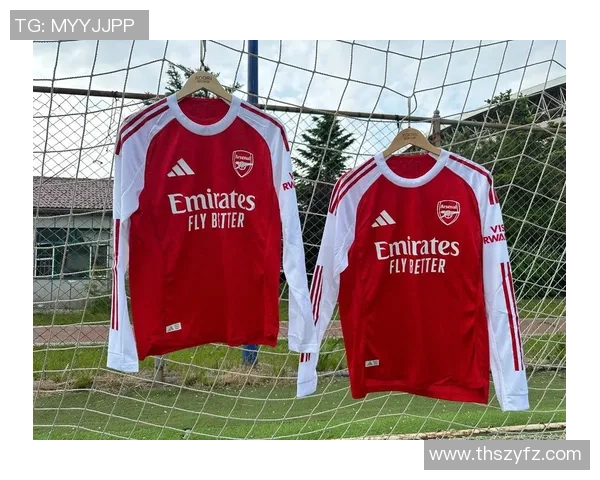 足球明星人物发型女生的时尚潮流解析与搭配技巧分享